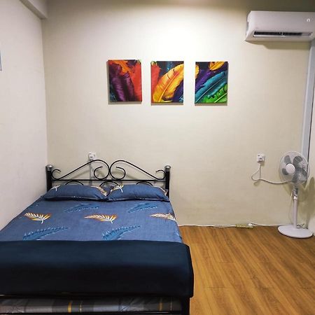 Hornbill Homestay Samarahan Kota Samarahan 外观 照片